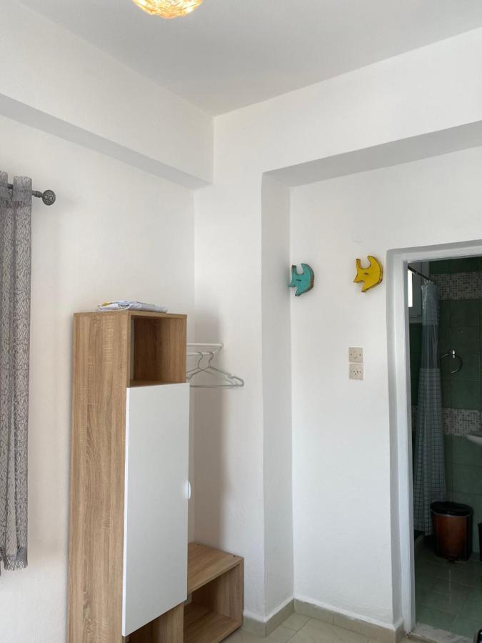 Square Studios Georgia Матала Экстерьер фото